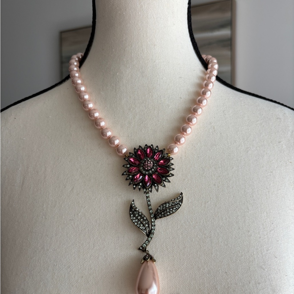 Heidi Daus Pink Pearl Necklace with two Crystal Flower Pendants